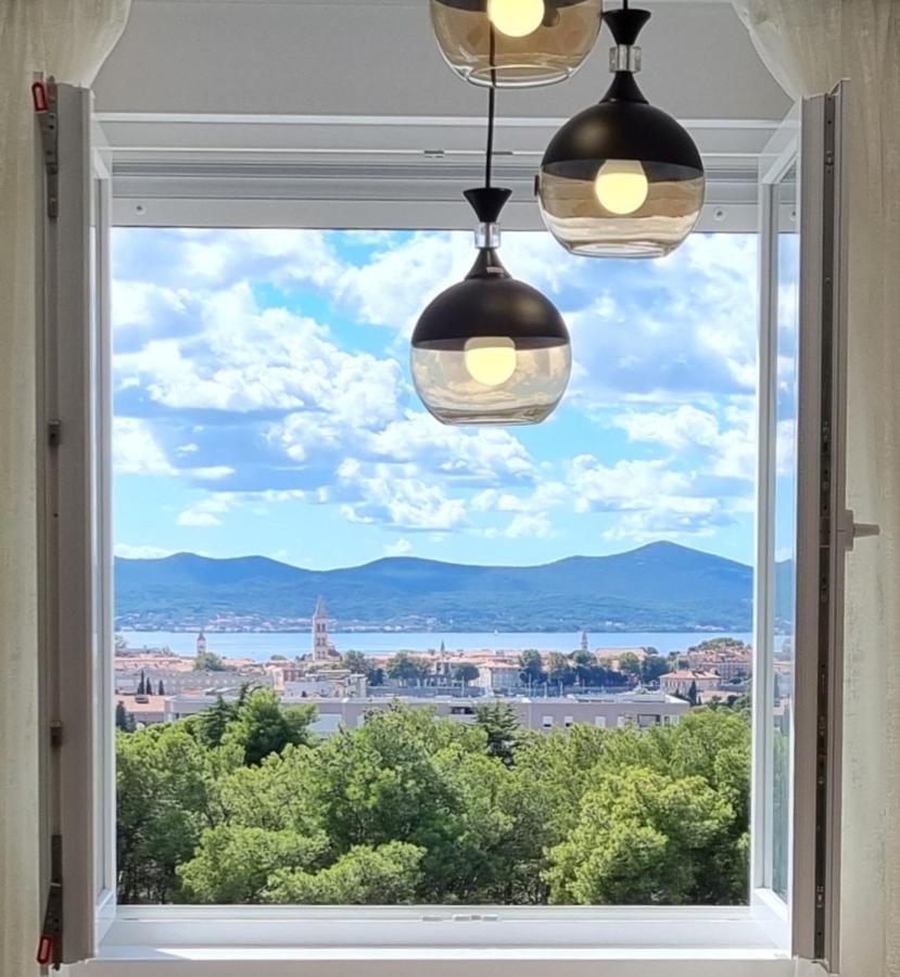 Apartment "50 Shades" With Balcony And Free Parking In The Garage 자다르 외부 사진